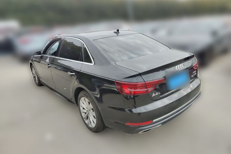 Used Audi A4L 2019 40 TFSI Ambition China VI
