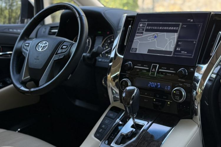 Used Toyota Vellfire 2020 Dual-Engine 2.5L HV Prestige Edition
