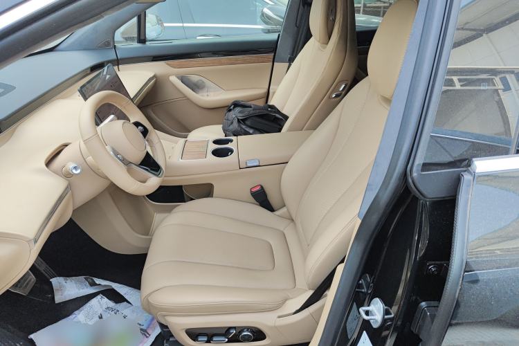 Used Hima Luxeed R7 2024 All-Electric 736 km Ultra
