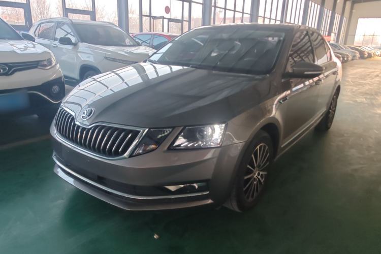 Used Skoda Octavia 2019 TSI230 DSG SmartDrive Luxury Edition China V Standard