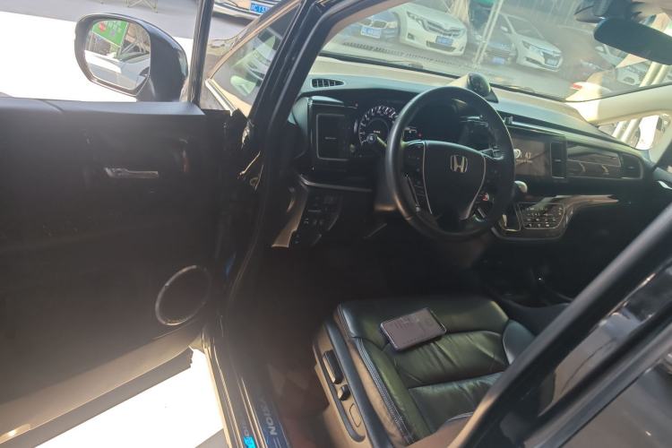 Used Honda Elysion 2019 2.0L Hybrid Supreme Edition
