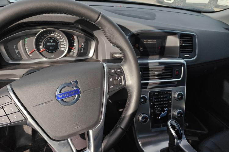 Used Volvo S60 2018 S60L T3 Smart Upgrade Edition