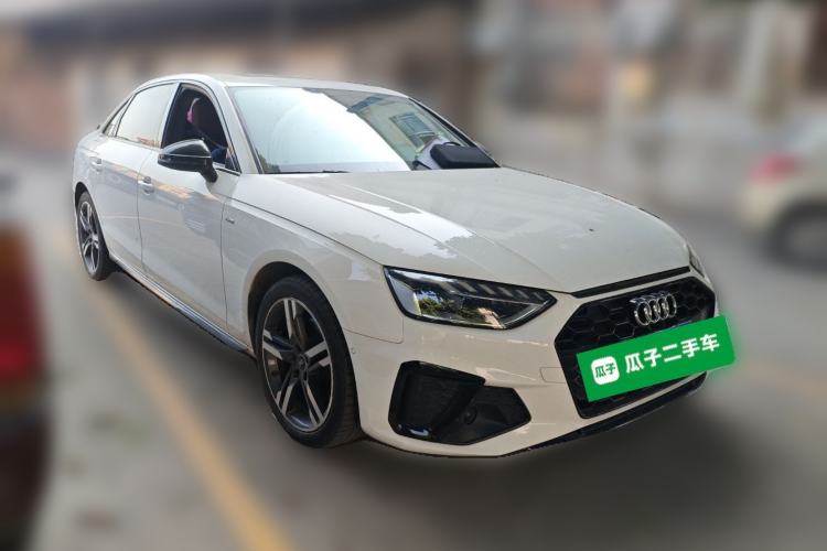 Used Audi A4L 2022 40 TFSI Luxury Dynamic Model
