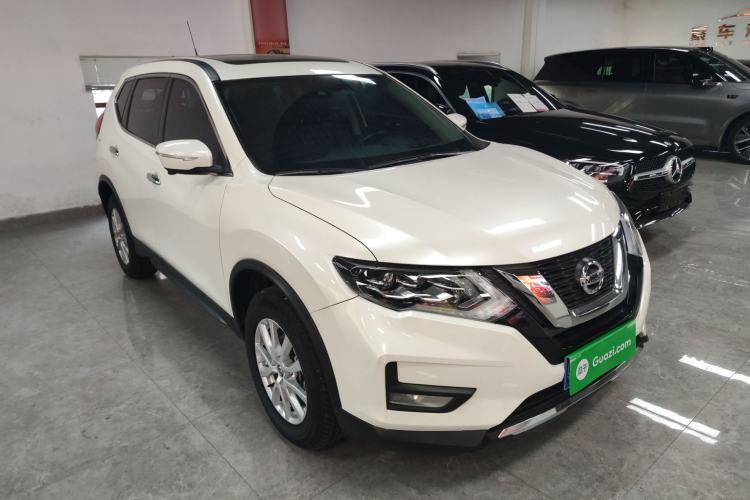 Used Nissan X-Trail 2022 2.0L Two-Wheel Drive Smart Connect Premium Edition
