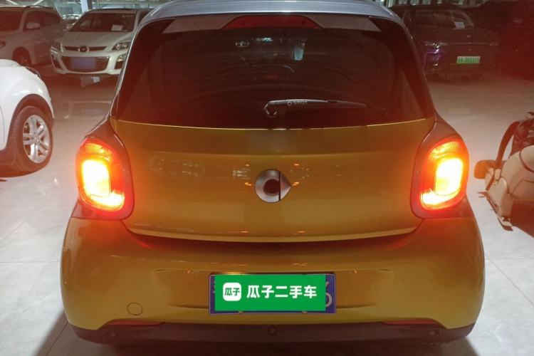 Used  forfour 2016 1.0L 52 kW Passion Edition
