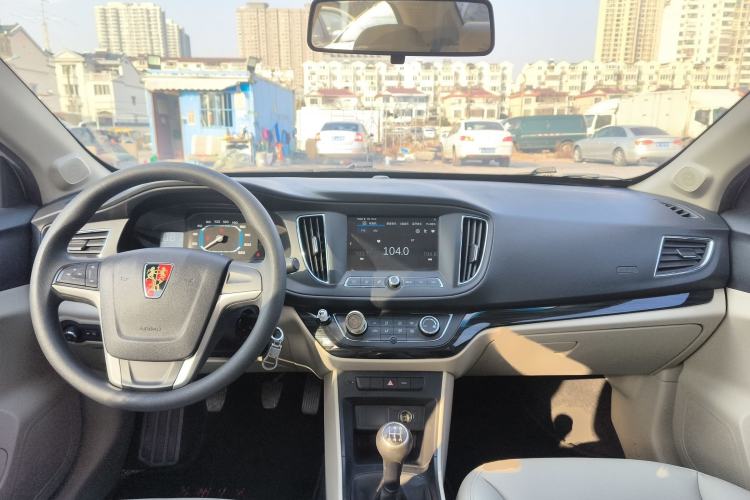 Used Roewe 360 2015 1.5L manual luxury edition