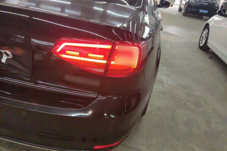 Used Volkswagen Sagitar 2015 1.6L Automatic Comfort Model