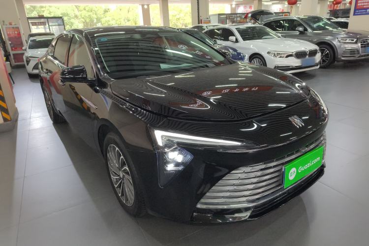 Used Buick LaCrosse 2023 28T Prestige Edition
