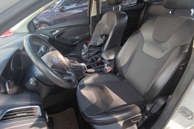 Used Ford Focus 2018 Sedan Classic EcoBoost 125 Automatic Supercharged Style SmartDrive Edition
