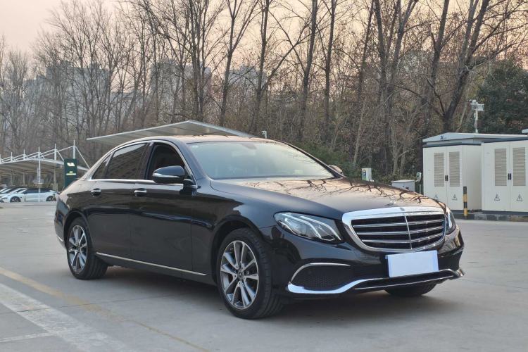 Used Mercedes-Benz E-Class 2020 Facelift E 260 L