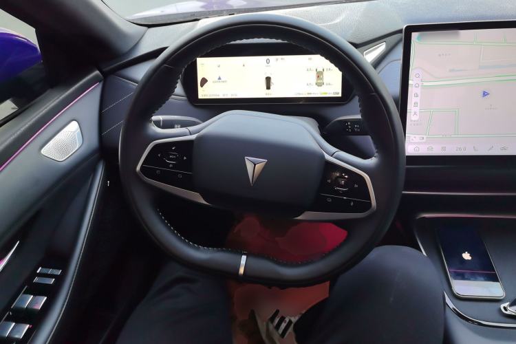 Used  SL03 2025 Range-Extended Elite Version
