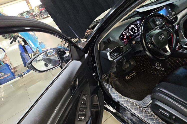 Used Honda Accord 2018 260TURBO Elite Edition China VI