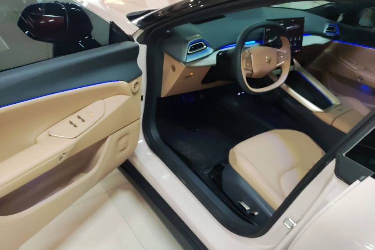 Used ARCFOX Alpha S5 2024 560MAX 185kW