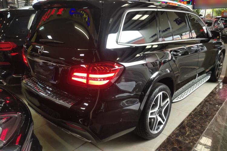 Used Mercedes-Benz GLS 2018 GLS 400 4MATIC Luxury Model
