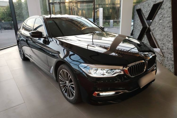 Used BMW 5 Series 2019 530Li Luxury Edition Premium Package
