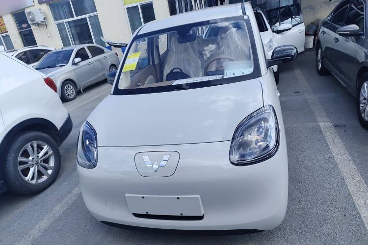 Used Wuling Hongguang MINIEV 2025 Four-Door Version Advanced Edition
