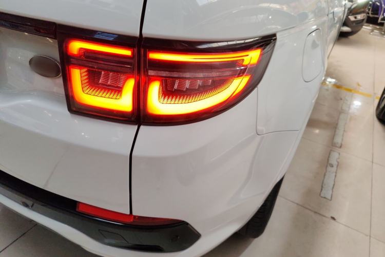 Used Land Rover Discovery Sport 2020 249 PS R-Dynamic Performance Edition
