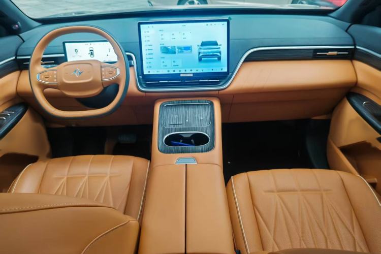 Used Dongfeng eπ eπ008 2025 636Max All-Electric 5-Seater
