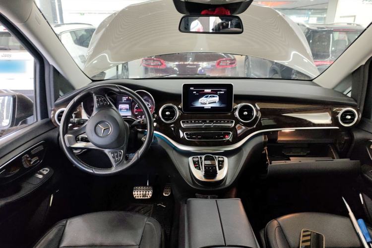 Used Mercedes-Benz V-Class 2017 V 260 L Prestige Extended Edition