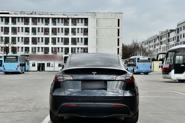 Used Tesla Model Y 2024 Rear-Wheel-Drive Version
