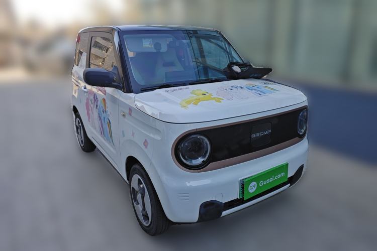 Used Geely Galaxy Panda 2023 Panda Mini New Year Edition Treasure Bear
