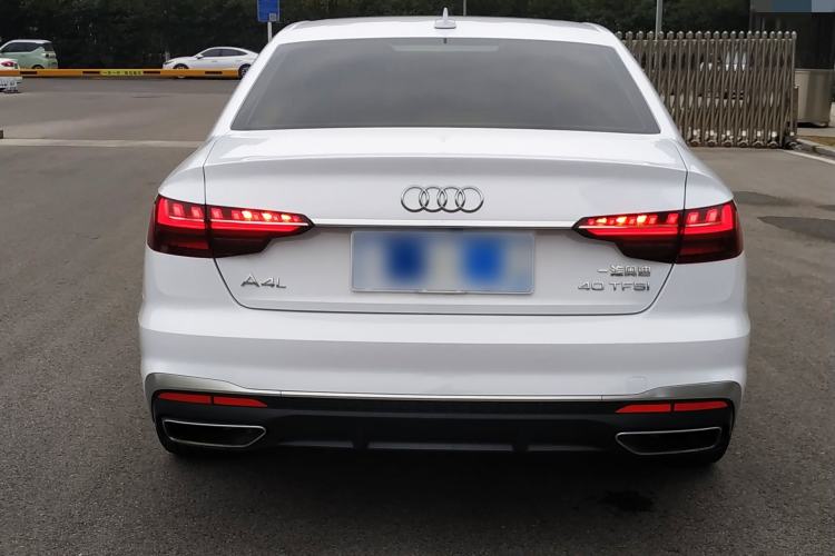 Used Audi A4L 2022 40 TFSI Fashion Dynamic Model
