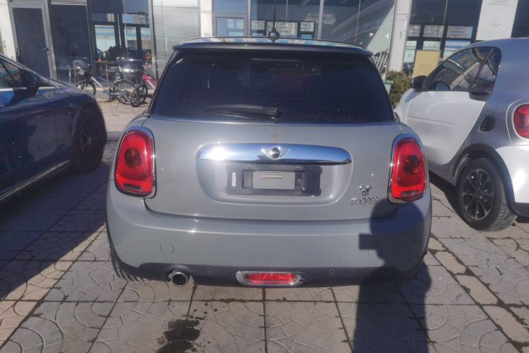Used  MINI 2016 1.5T COOPER
