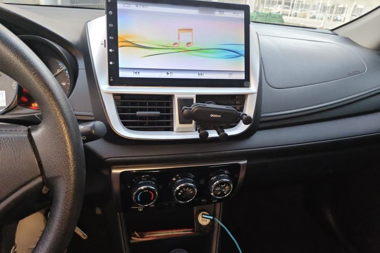 TDK.VehicleDetails.img