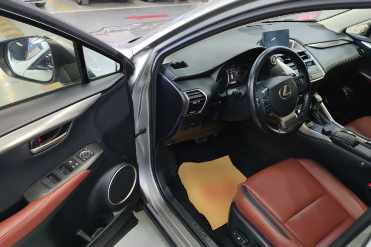 Used Lexus NX 2015 200T All-Wheel-Drive Fēngshàng Edition