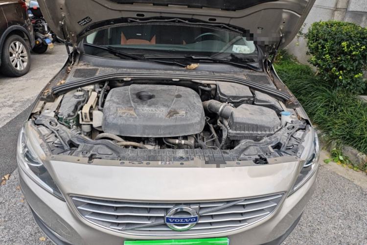 Used Volvo S60 2016 S60L T4 Zhiyuan Edition
