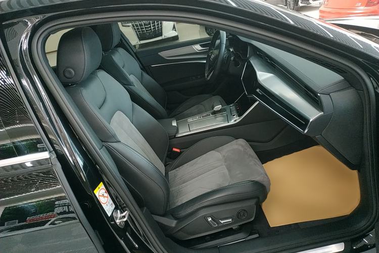 Used Audi A6L 2023 Revised 40 TFSI Luxury Dynamic Edition