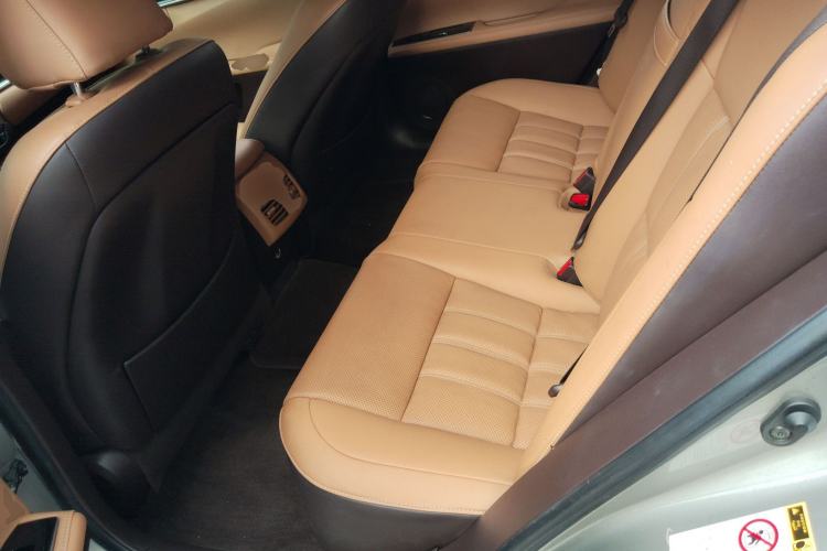 Used Lexus ES 2015 200 Elite Edition
