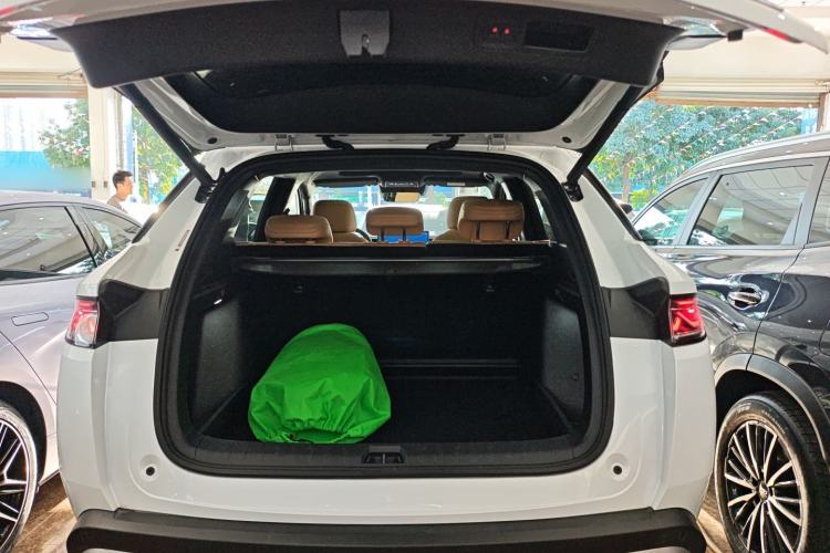 Used BYD Song L DM-i 2025 Intelligent Driving Version 160 km Beyond-Range Type