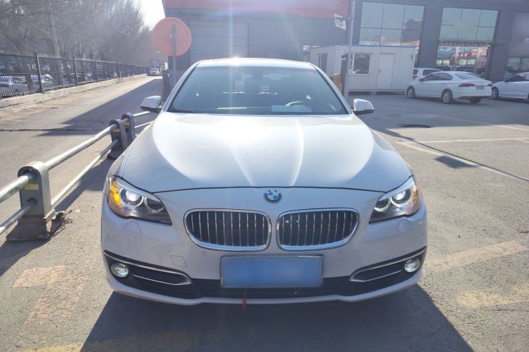 Used BMW 5 Series 2014 525Li Luxury Design Package
