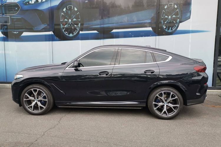 Used BMW X6 2023 xDrive40i M Sport Package