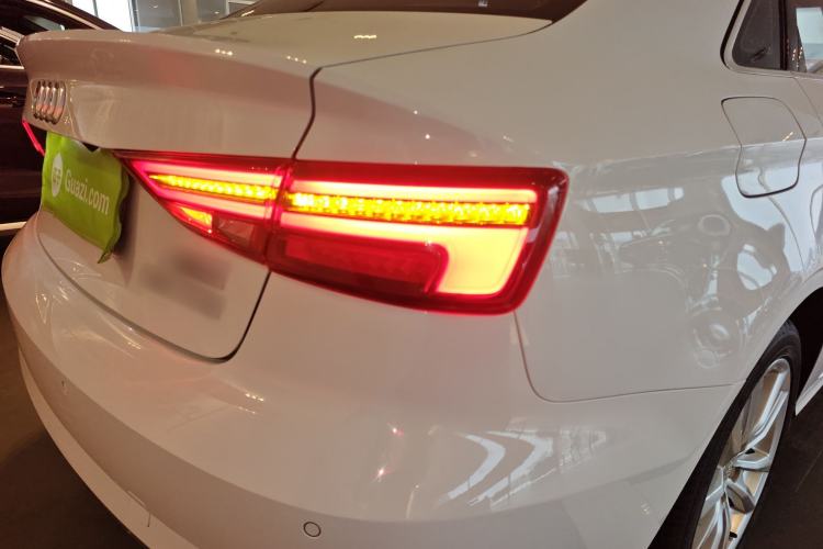 Used Audi A3 2017 Limousine 35 TFSI Ambition Edition
