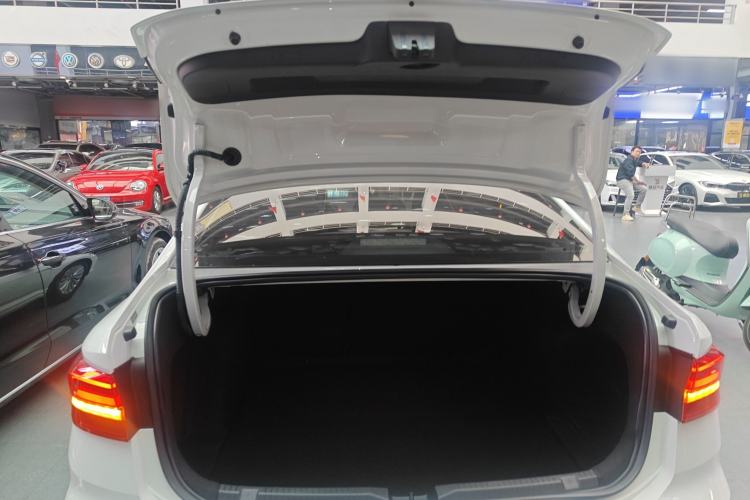 Used Volkswagen Lavida 2018 1.5L Automatic Comfort Edition China V Standard
