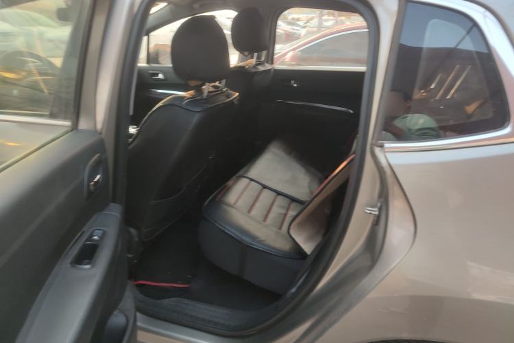 Used Peugeot 3008 2015 2.0L Automatic Classic Edition