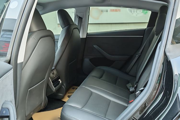 Used Tesla Model 3 2023 Long-Range All-Wheel-Drive Version
