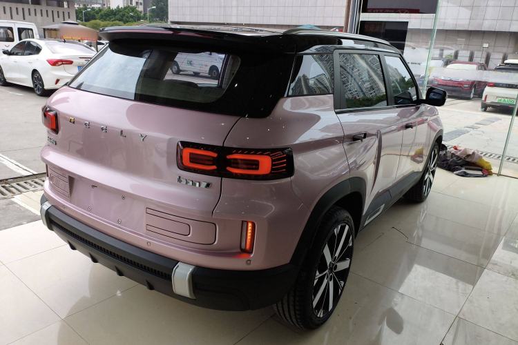 Used Geely Auto icon 2023 1.5TD Chocolate Smoothie Edition
