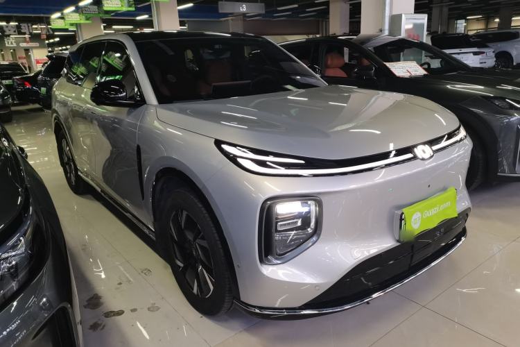 Used  Q07 2025 145 Prestige Edition