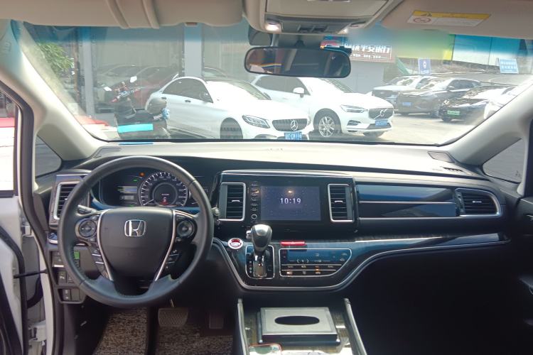 Used Honda Elysion 2019 2.0L Hybrid Supreme Edition
