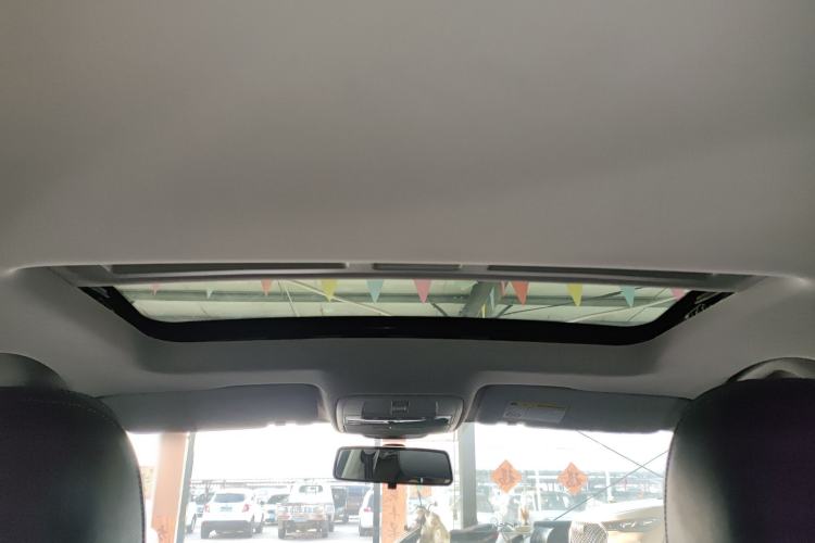 Used Roewe i5 2020 1.5L Automatic 4G Connect Luxury Flagship Edition