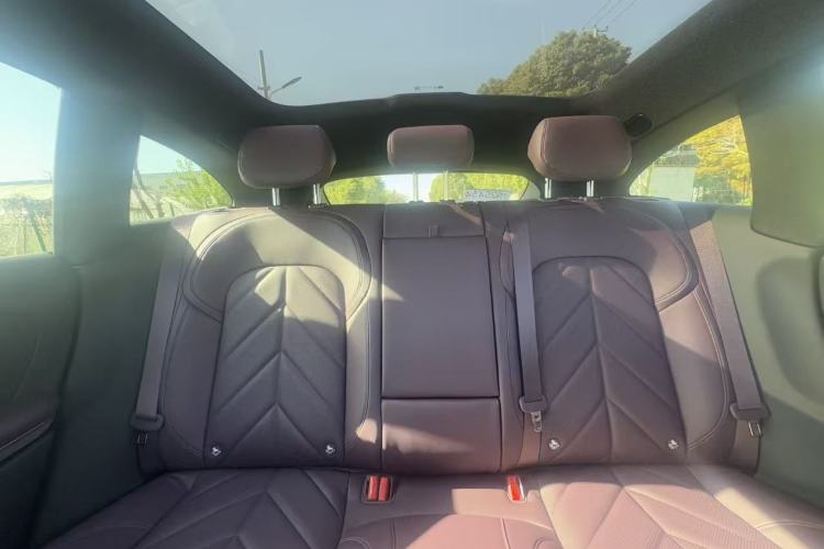 Used Nio ET5T 2025 75 kWh Touring
