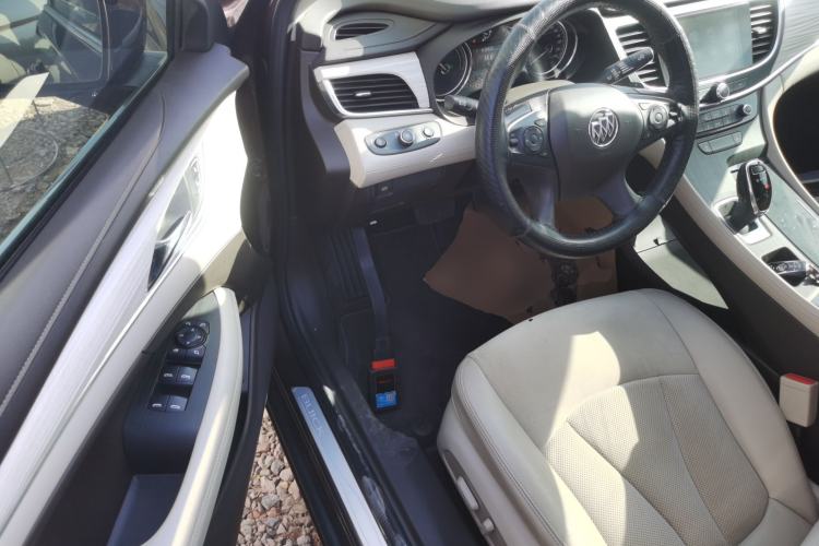 Used Buick LaCrosse 2018 30H Elite Edition
