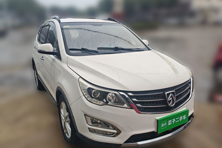 Used Baojun 560 2015 1.8L Manual Elite Edition