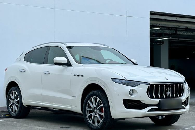 Used Maserati Levante 2018 3.0T Luxury Zegna Edition
