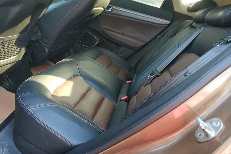 Used Geely Auto Emgrand GS 2016 Elegant Edition 1.3T Automatic ZhenShang Model
