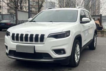 Used Jeep Cherokee 2019 2.0T Two-Wheel Drive Smart Enjoyment Version China V
