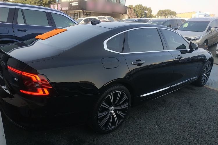 Used Volvo S90 2022 B5 Zhiya Luxury Edition